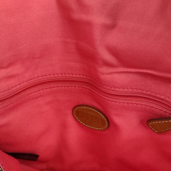 Fossil Slim Abstract Print Canvas Crossbody Shoulder Bag Purse (V1). - Picture 7 of 8